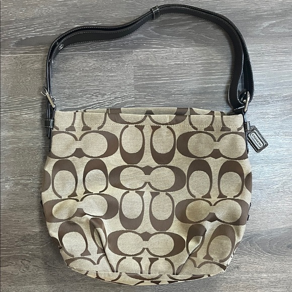 Coach Handbags - Coach Signature Shoulder Bag